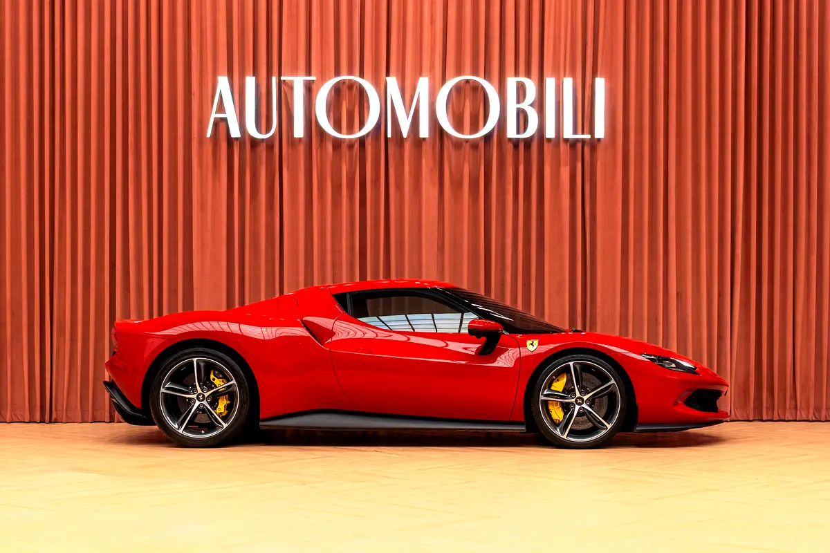 Ferrari 296 GTB 2024