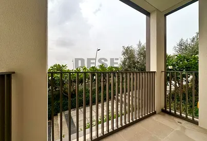 Creek Beach Living | Prime Location | Vacant