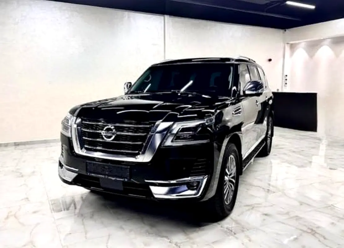 Nissan Patrol 2021 — photo 1 of 8