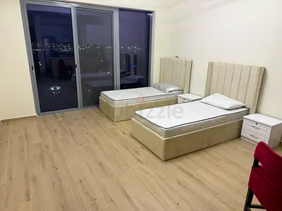 Aed 2100/- Monthly bed space for VIP Female near life pharmacy metro station