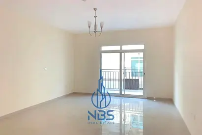 Unfurnished | Vacant | Spacious