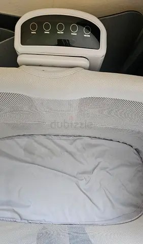 Portable baby bassinet / bedside sleeper in good used condition