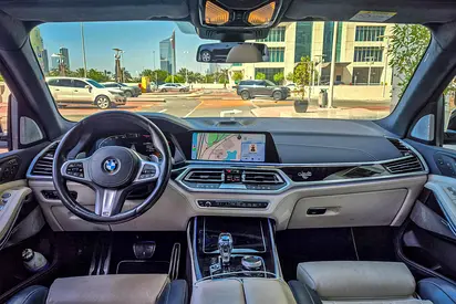 2022 BMW X7 thumbnail 11