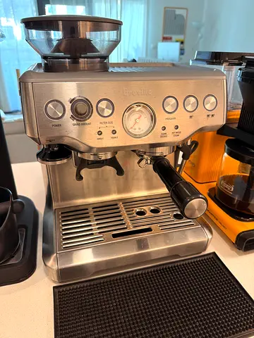 Breville Barista Express Espresso Machine