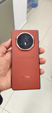 Honor Magic V3 Fold- Brown, Very Good Condition like brand new