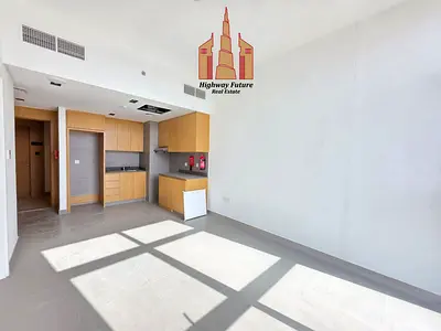 Luxury 1 Bhk 550 Sqf in Community Living