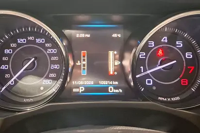 صورة مصغرة 13 لـ 2016 Jaguar XE
