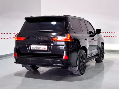 2017 Lexus LX-SERIES photo 6