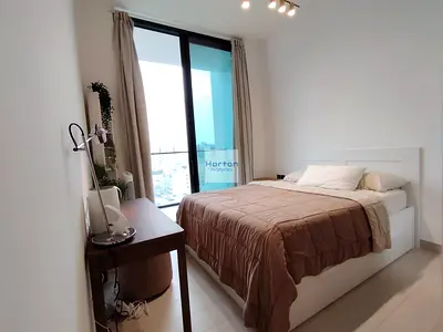 FULLY FURNISHED I SMART HOME I NEAR BUS STOP