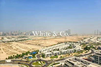 HUGE LAYOUT | BURJ SKYLINE VIEWS | READY