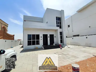 • Master Bedrooms • Majlis • Maid’s Room • Private Yard • Spacious Living Hall • Generous Living Space