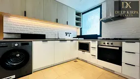 Luxurious 1 BR | High Floor | Best Price | Near Park