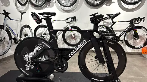 2026 COLNAGO TT1 CUSTOM TRIATHLON / TIME TRIAL BIKE – FULLY LOADED – SIZE M