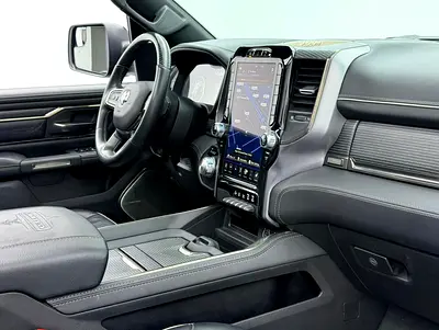 2021 RAM 1500 photo 7