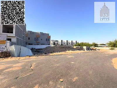 Townhouse plot in prime location , close to masjid | 1723 sqft , Freehold 100%