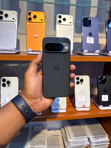 Google Pixel 10 (Matte Black)  - Good Condition, Unlocked
