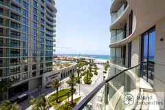 Sophisticated 1BR | Bay Residences | Fully Furnished Island Retreat