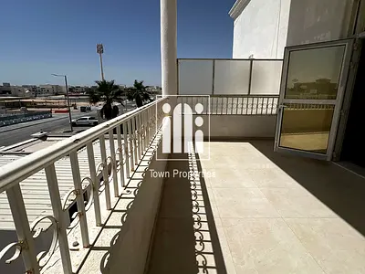 مـتـاح 12 دفـعـه  | مـتـاح 21 سـتـوديـو | شـامـل الـكـهـربـاء والـمـيـاه |