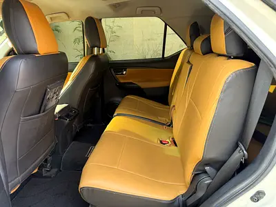 صورة 7 لـ 2019 Toyota FORTUNER