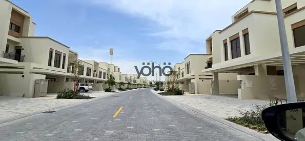BRAND NEW | 5 BEDS | CLOSE TO LAGOON | UNFURNISHED