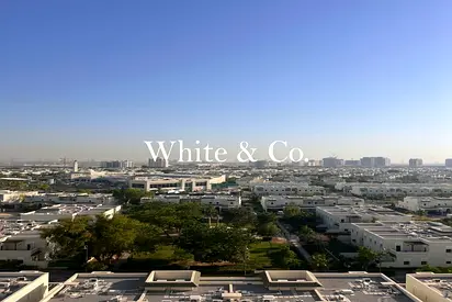 VASTU | 2 Bed + Office | Open Villa Views