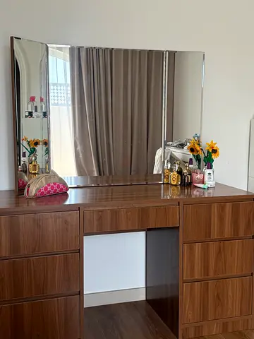 Vanity