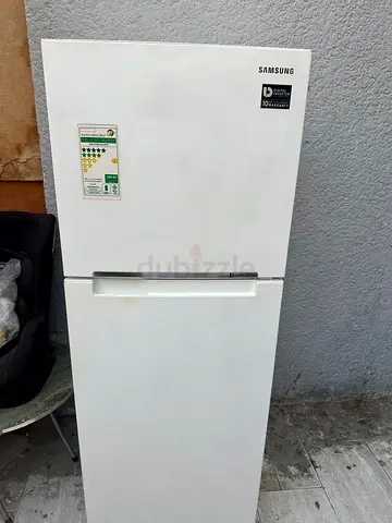Samsung Top Freezer Refrigerator 2-Door – Good Working Condition