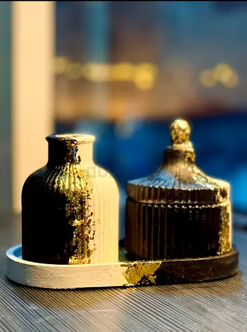 Ceramic gold plated set
