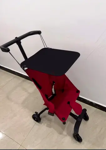 Compact lightweight red stroller - city umbrella stroller, good condition