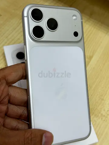I phone 17 pro Max 512 GB - Silver - TDRA