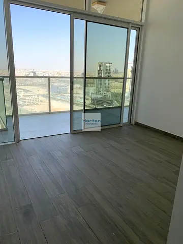 UNFURNISHED I LARGE BALCONY I PREMIUM