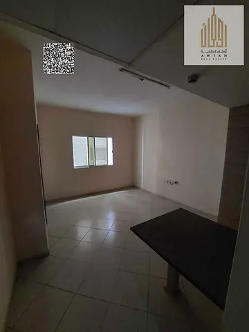 Luxury Residential Tower for Sale &ndash; Al Khan Lagoon