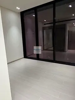 PRIVATE POOL I SMART HOME I READY TO MOVE