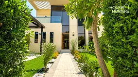 Close to park | Vacant | Landscaped