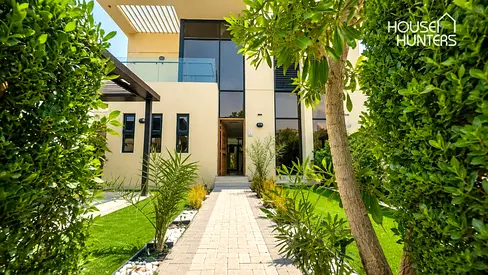 Close to park | Vacant | Landscaped