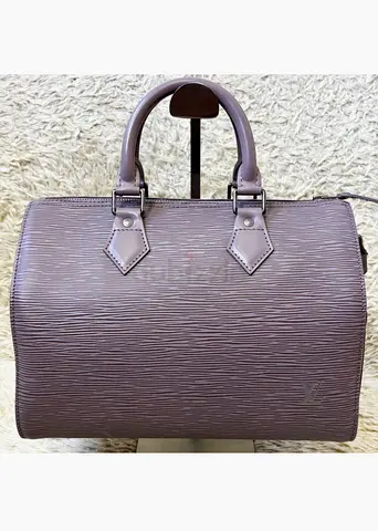 Authentic LOUIS VUITTON Epi Speedy 25 Mini Boston Bag Handbag Lilac Purple