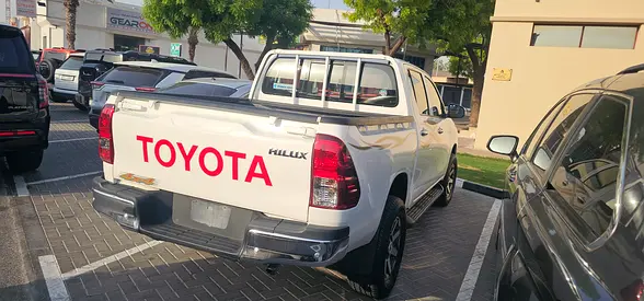 Hilux Double Cab GLX 4x4 manuval Desal