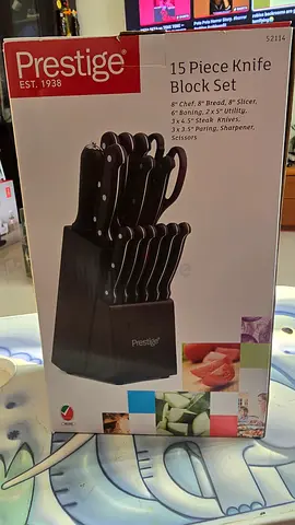 Brand new presige 15 pcs premium knife set for sale. 85 AED