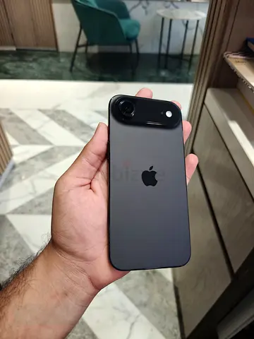 Apple iPhone Air 256GB (Like New) | 100% Battery Health | 3 Months Used | Full Box | UAE Warranty