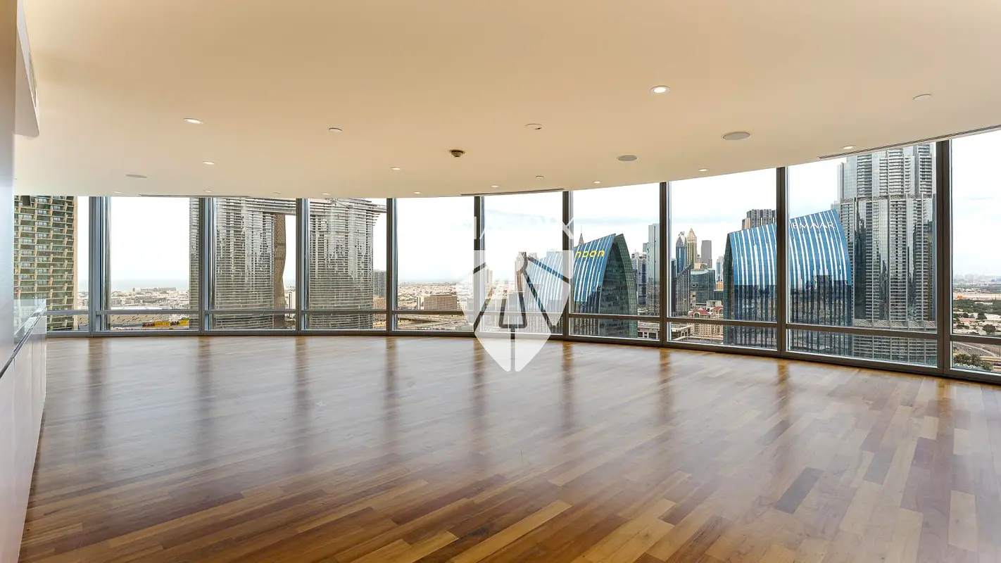 Amazing City and Sea View | Vacant | Great Layout
