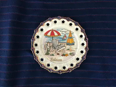 Vintage Souvenir BAHAMAS Ceramic Plate Wall Hanging