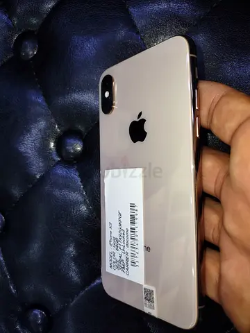 iPhone xs 64Gm Seald