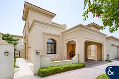 Vacant on Transfer | Close To Park | Exclusive