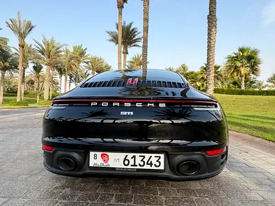 صورة 3 لـ 2023 Porsche 911