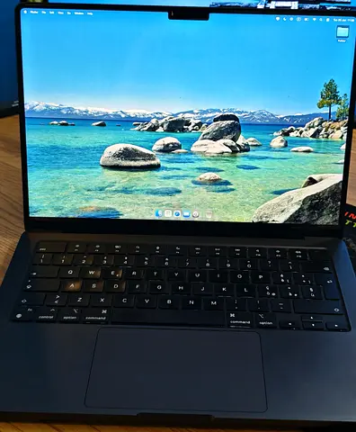MacBook Pro M3 Pro 14 inch