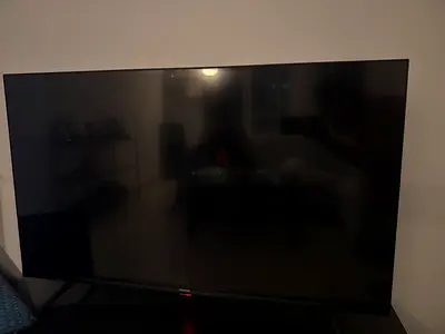 Hisense 43-inch 4K UHD Smart TV - VIDAA OS, Built-in Apps