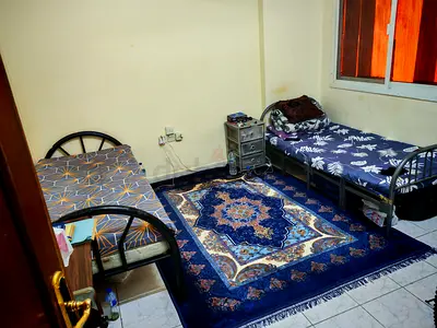 Bed space rent 600