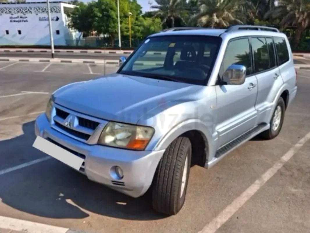 Mitsubishi Pajero 2006 — photo 1 of 1