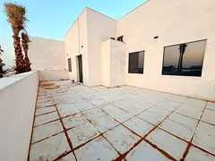 Lxury brand new penthouse in Al jada out sid prim location sharja shrjha easy exit to Dubai