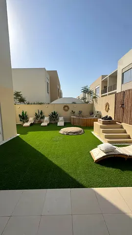 Artificial gras for pick up